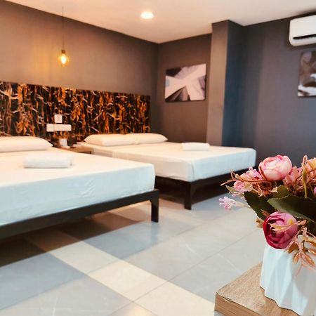 Maine City Residences Tramo Pasay Bagian luar foto