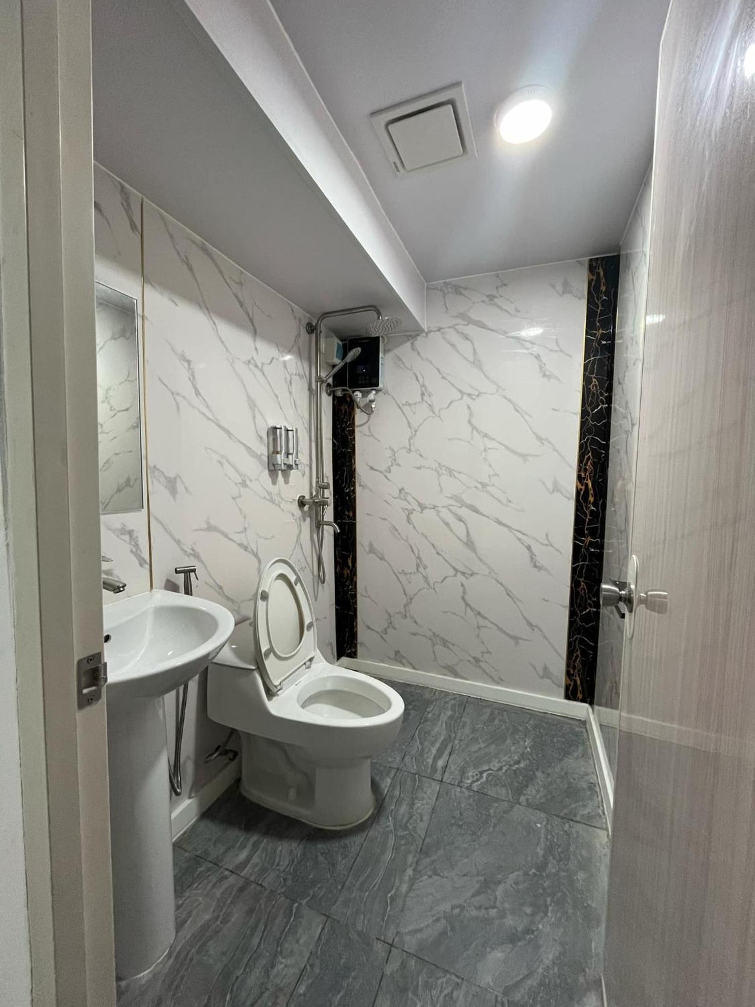 Maine City Residences Tramo Pasay Bagian luar foto